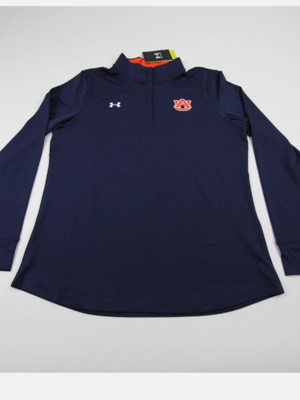 Women's NWT Under Armour Auburn Tigers Longsleeve Pullover